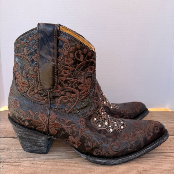 Old Gringo Brown Embroidered Ankle Boots